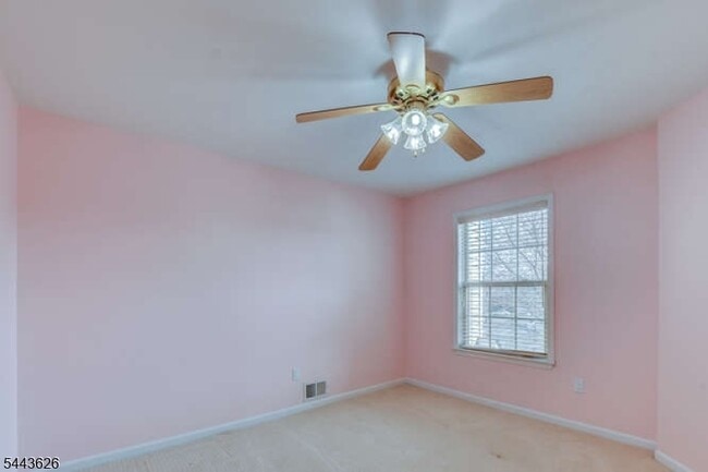 Building Photo - 403 Taggert Dr