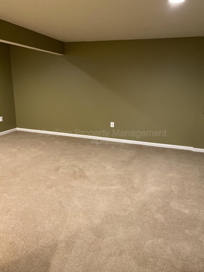 Building Photo - 121 Riggs Rd