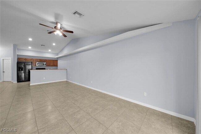 Building Photo - 1619 SW 33rd St
