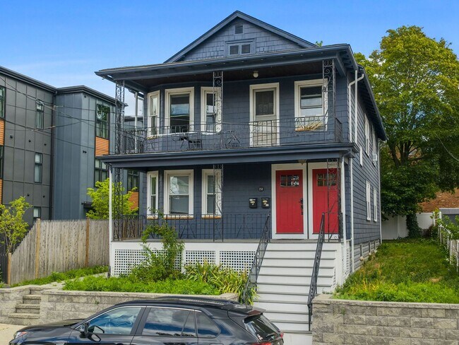 Building Photo - No Brokers Fee. In-Unit Washer and Dryer, All New Kitchen Appliances, Yard