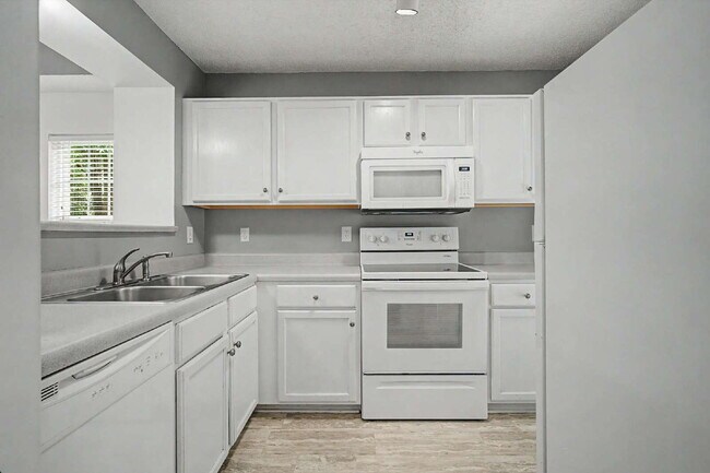 Building Photo - One-Story Home in Youngsville