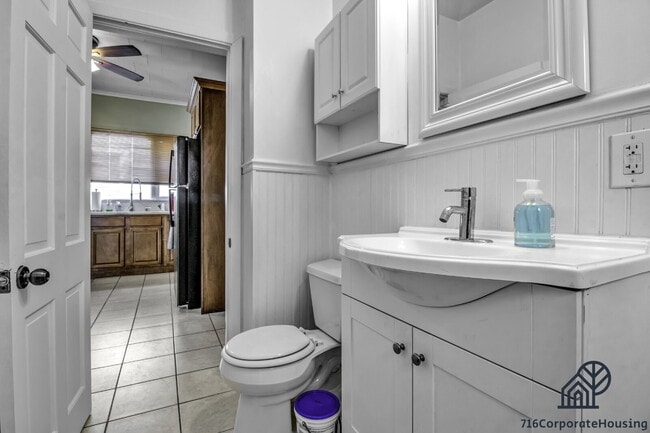 Building Photo - Furnished 2-Bedroom First-Floor Apartment Near Elmwood Village