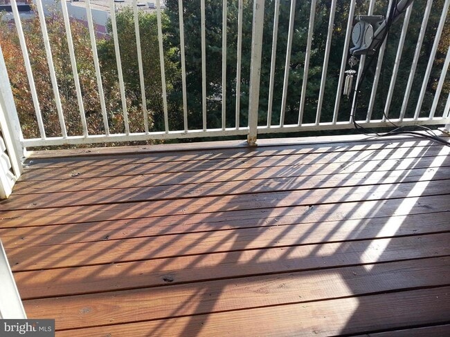 Building Photo - 13800 Farnsworth Ln