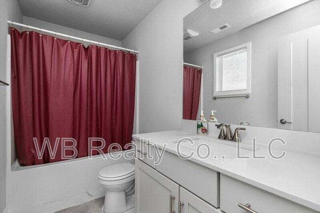Building Photo - 4736 NW 167th St
