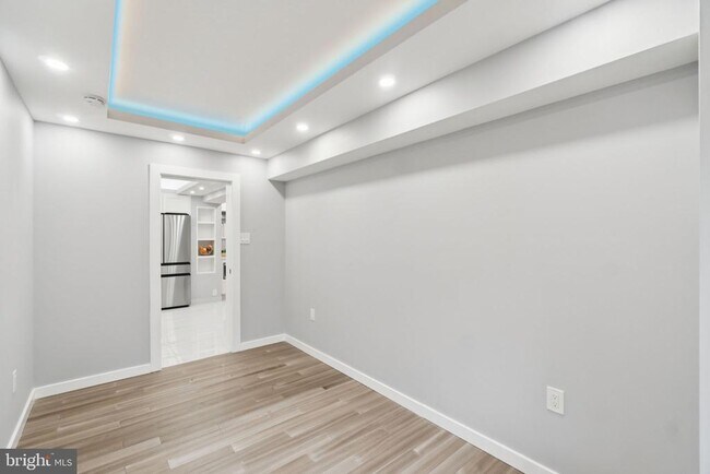 Building Photo - 4201 Cathedral Ave NW