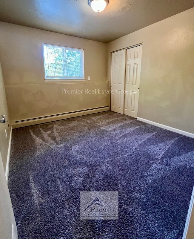 Building Photo - 1197 Cree Dr