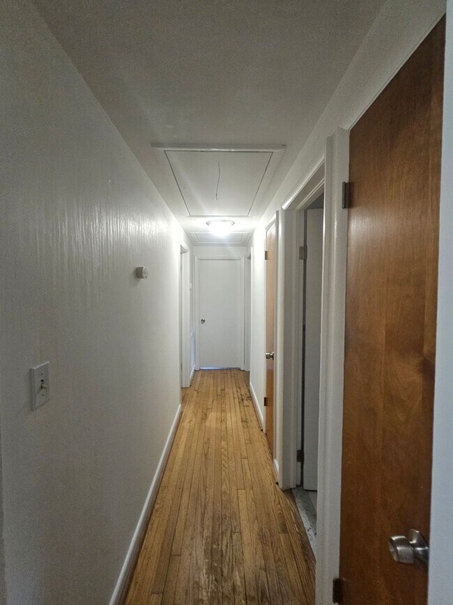 Building Photo - 7022 Gardner Dr