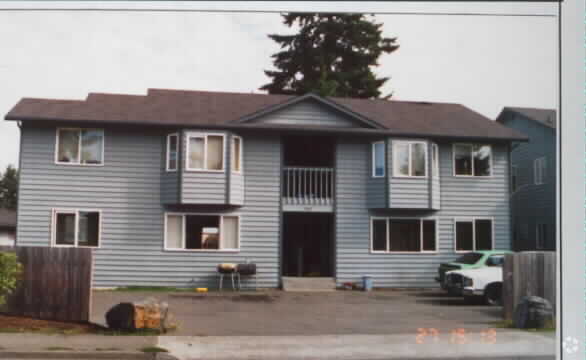 Primary Photo - 7607 Ridgewood Dr