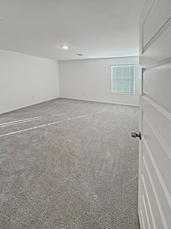 Building Photo - Brand New 4 Bedroom Home in Stillwater - Move-In ReadY