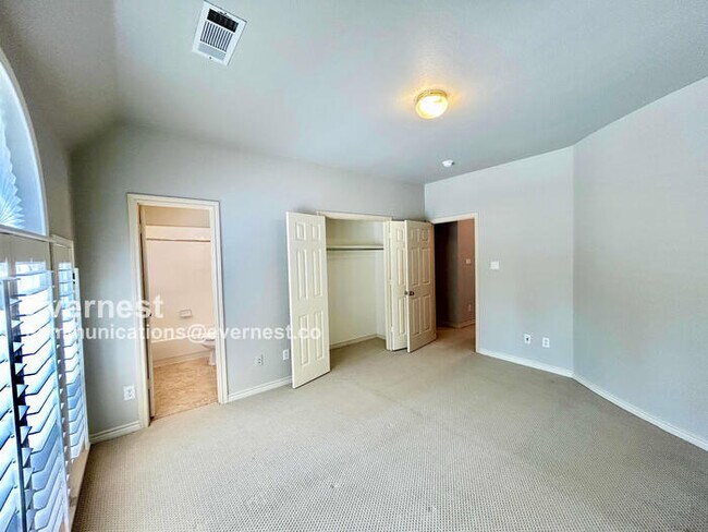 Building Photo - 3405 Grand Mesa Dr