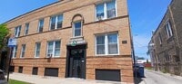 Building Photo - 4048 W Hirsch St