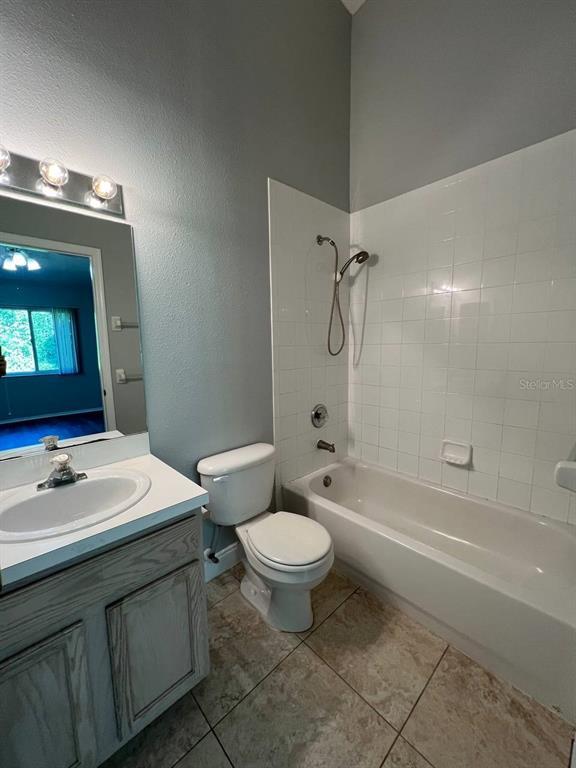 Building Photo - 1437 Costa Mesa Dr
