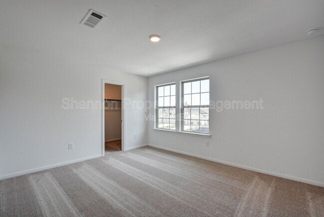 Building Photo - 16642 Teak Mantle Rd
