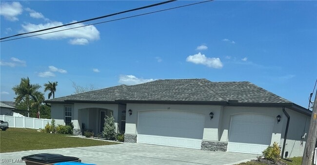 Primary Photo - 315 SW 31st Pl