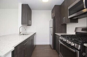 Building Photo - 2 bedroom in New York NY 10004