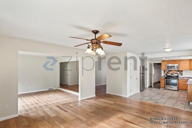 Building Photo - 808 Tremont Ct