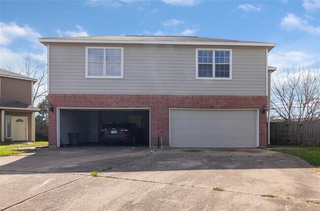 Primary Photo - 6427 Waldron Dr