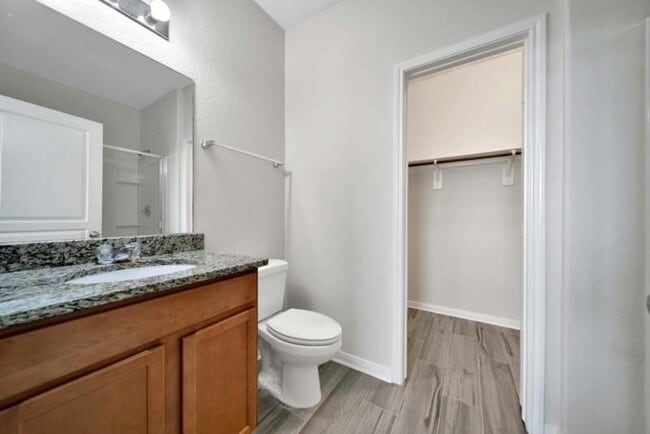 Building Photo - 2619 Skyview Silver Dr