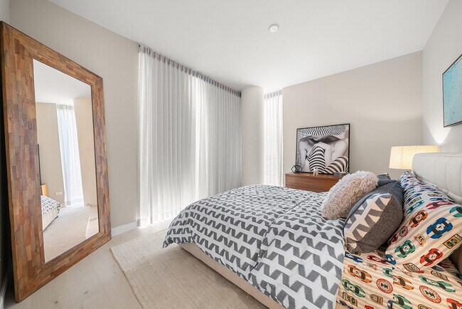 Building Photo - 3550 S Ocean Blvd