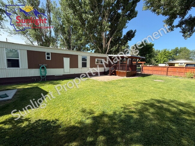 Primary Photo - Updated Mobile Home for Rent - Peaseful Co...