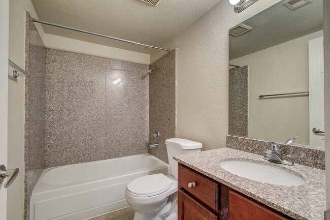 Building Photo - 5273 Indian River Dr