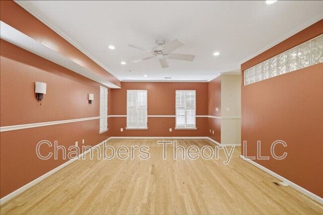 Building Photo - 11308 King George Dr
