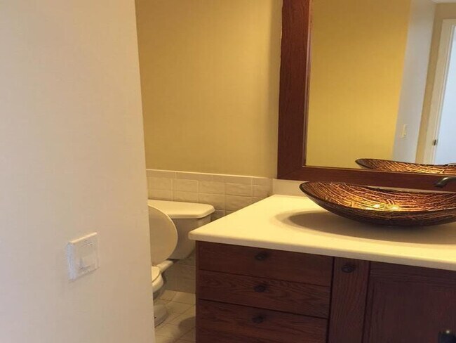 Building Photo - 3800 Galt Ocean Dr