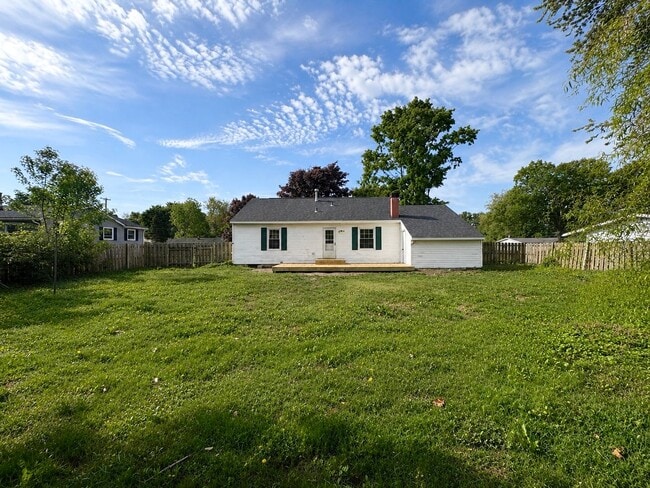 Building Photo - 3 Bed 1 Bath Rental in Rome NY