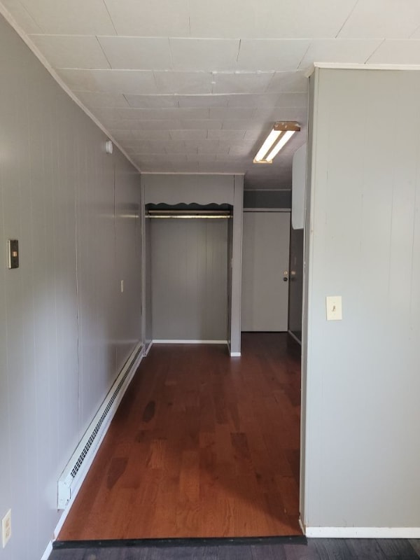 Building Photo - 511 W Centre St