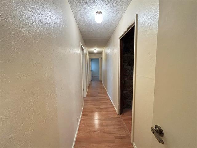 Building Photo - 2107 Botts Dr