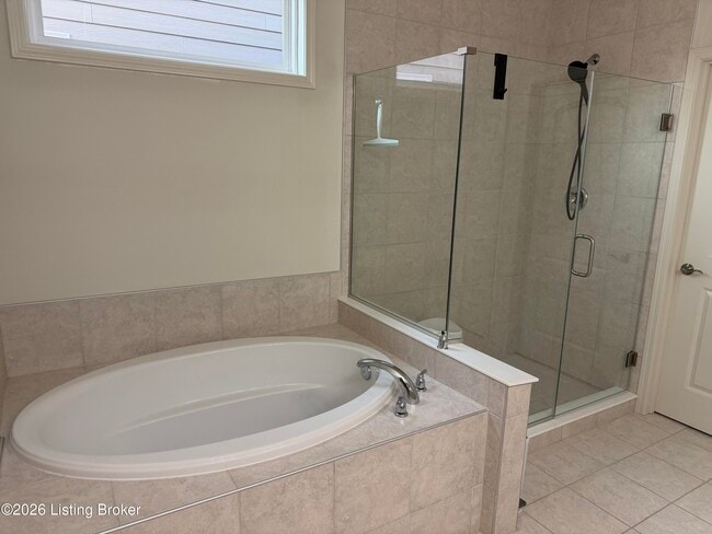 Building Photo - 2848 Hamilton Springs Dr