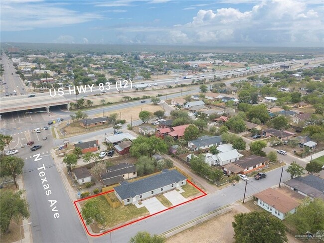Building Photo - 30 N Texas Ave