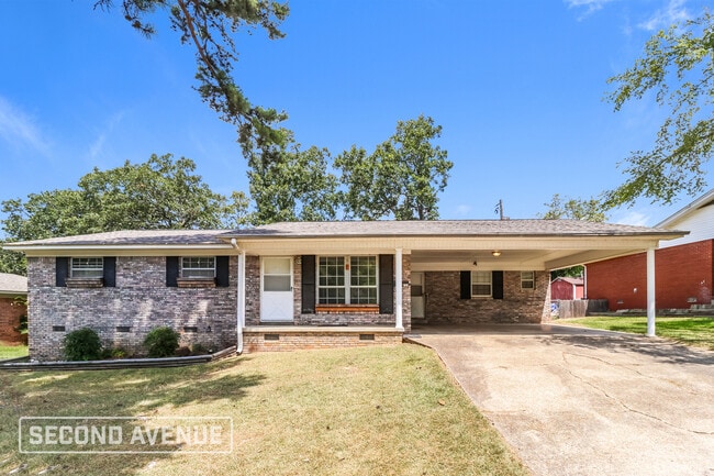 Building Photo - 8110 Alvin Ln