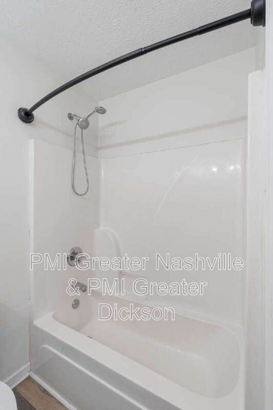 Building Photo - 1011 E Pruett Rd