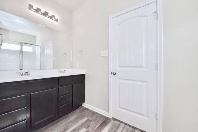 Building Photo - 2813 Bridekirk Dr