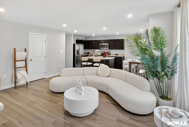 Building Photo - 41 Teatree Ln