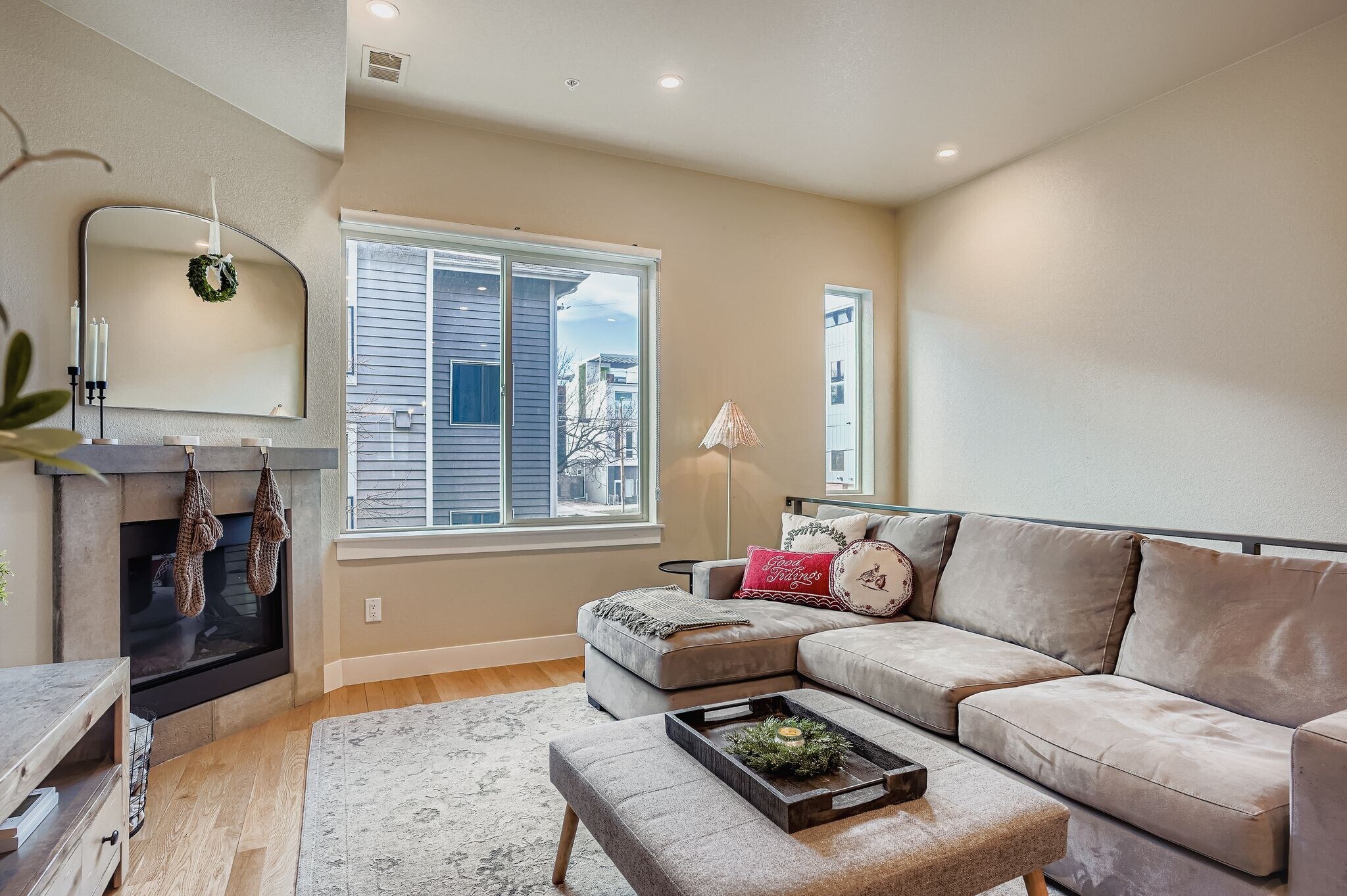 Building Photo - 2739 W 24th Ave