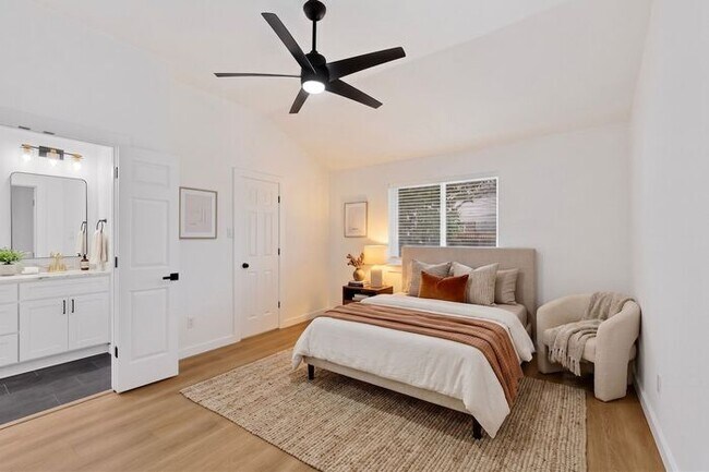 Building Photo - Gem In Flower Mound Waiting On You!!!