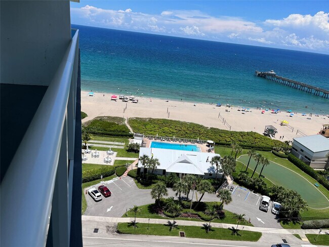 Building Photo - 333 NE 21st Ave