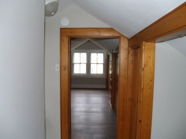 Building Photo - 415 Millsaps Rd