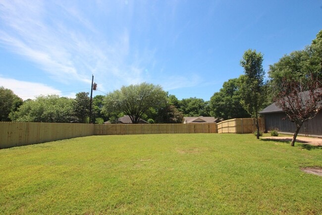 Building Photo - 1013 Blue Quail Dr