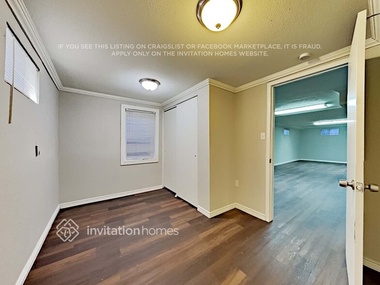 Building Photo - 5405 Jellison St