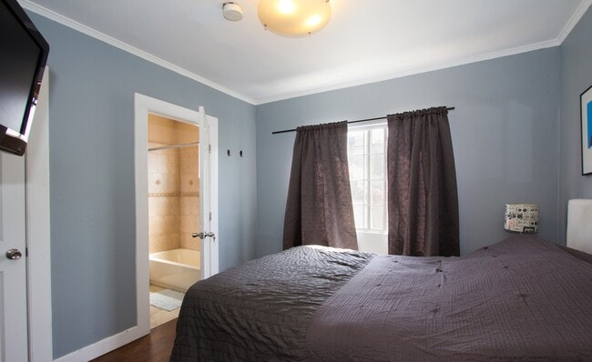 Bedroom 2 - 5960 Lexington Ave