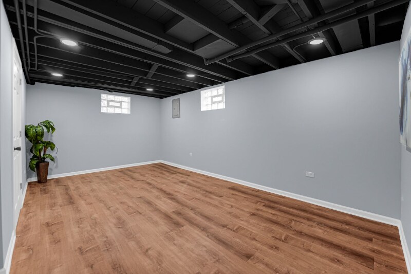 Building Photo - 3522 George St