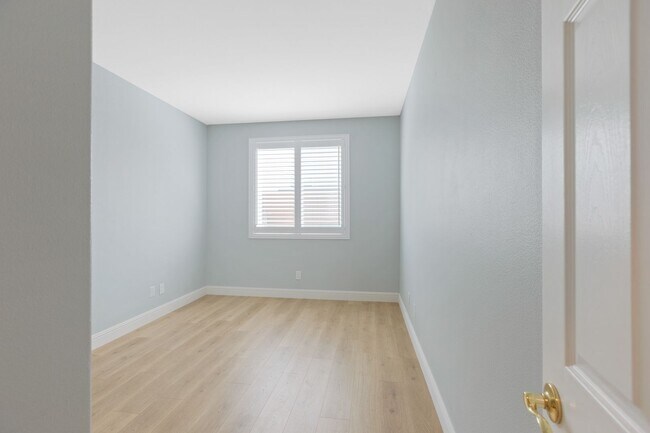 Building Photo - 26523 Starling Ct