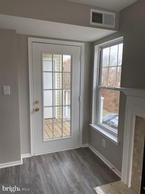 Building Photo - 14100 Farnsworth Ln