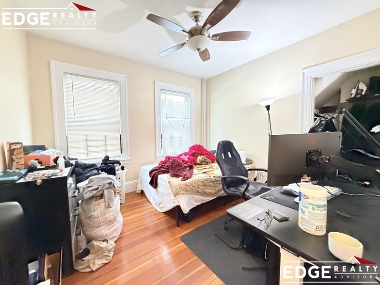 Building Photo - 75 Leicester St