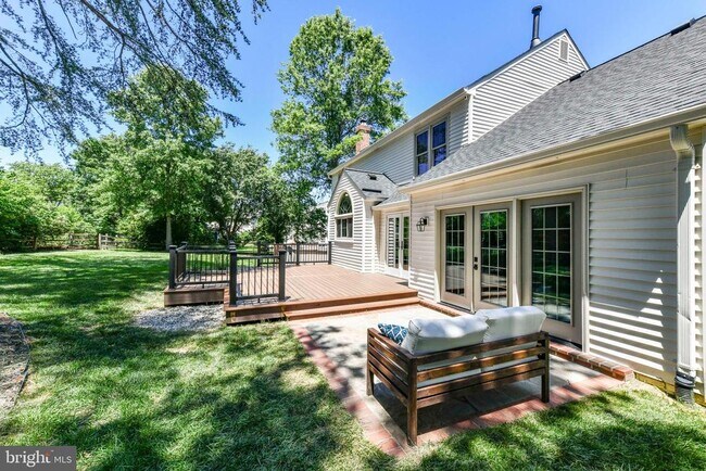 Building Photo - 6412 Gristmill Square Trce