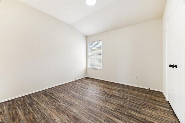 Building Photo - 19115 Wild Yaupon Dr