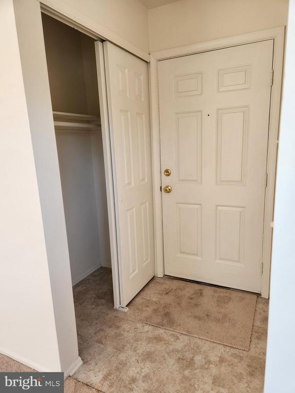 Building Photo - 103 Lucas Ln